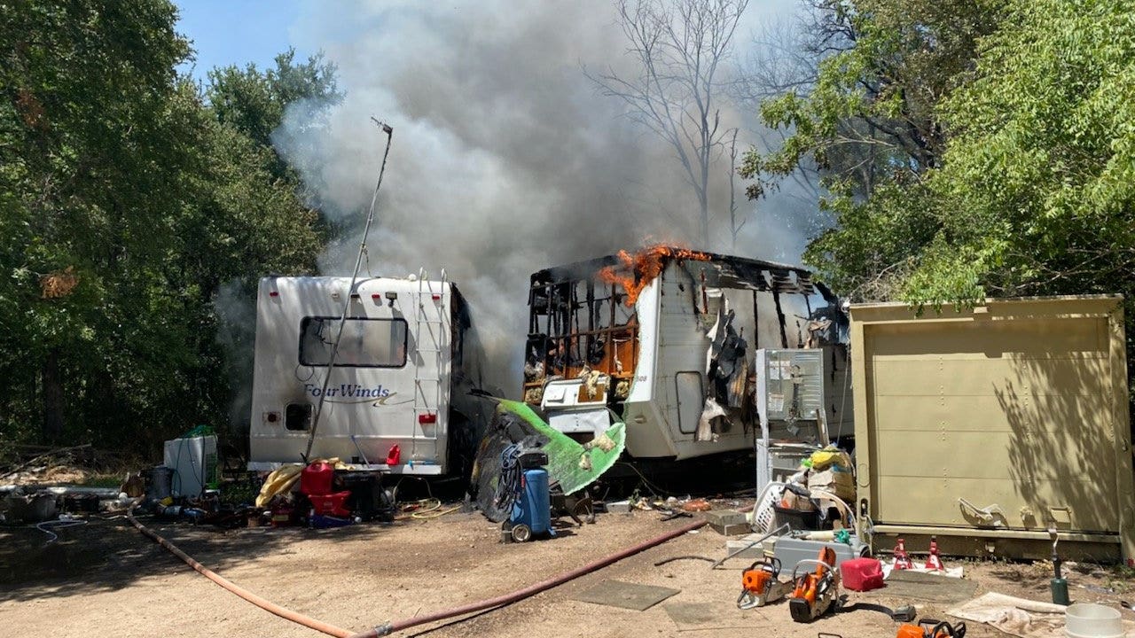  Three RVs destroyed after fire in eastern Travis County 