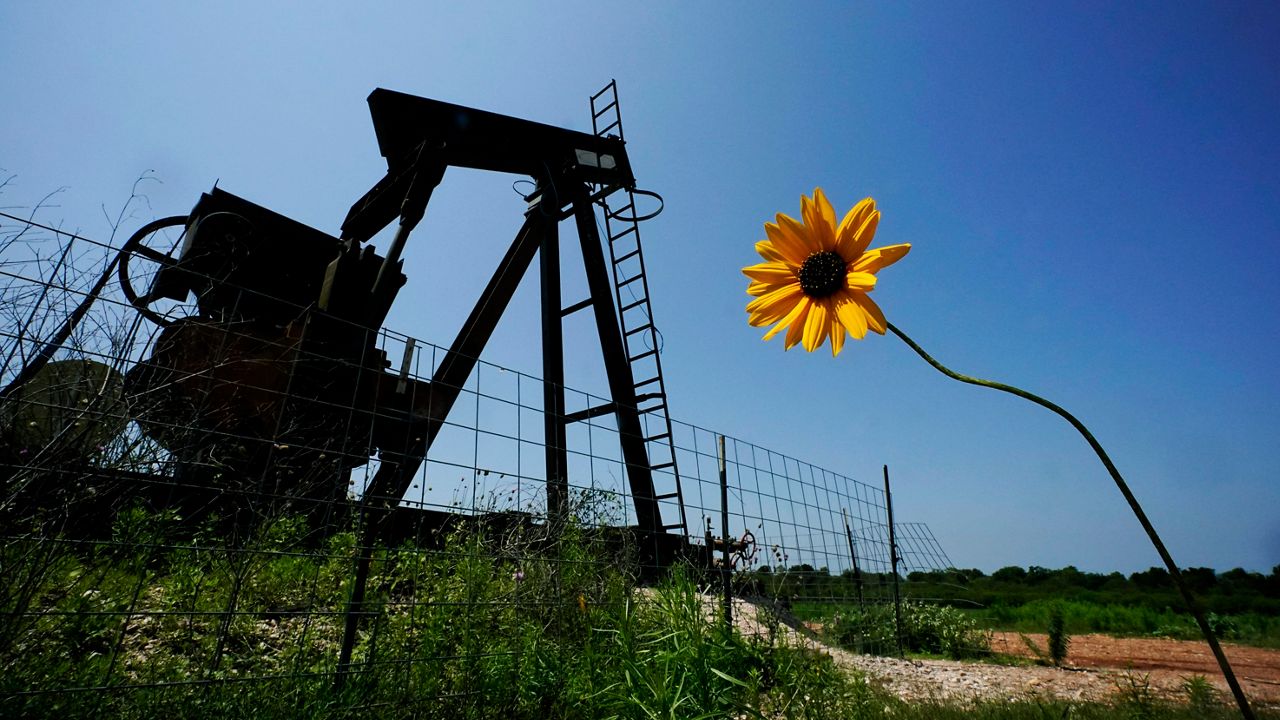  Texas to plug 800 orphaned oil wells under federal infrastructure grant 
