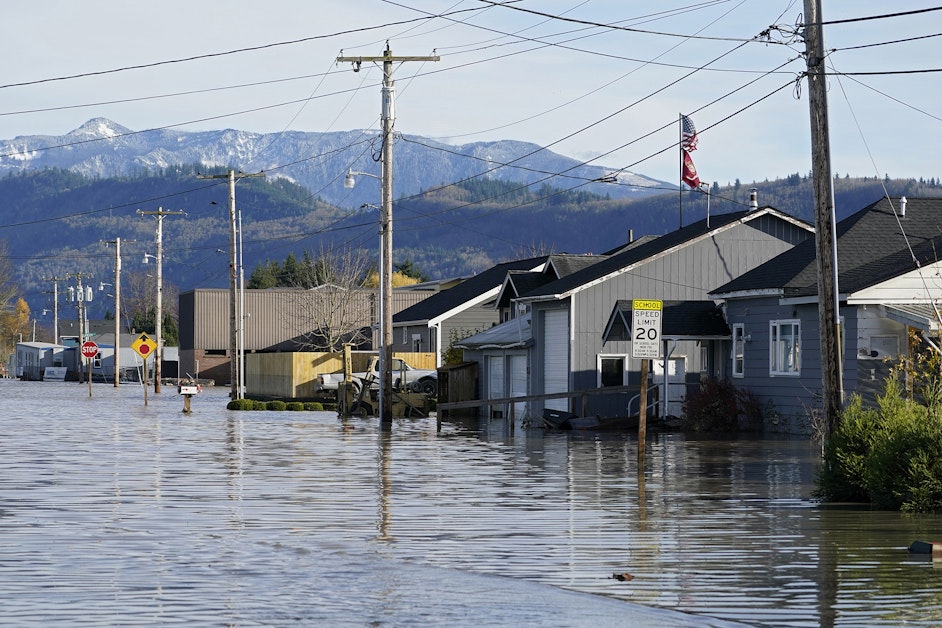  This won't be the last time this small Washington town goes under water 