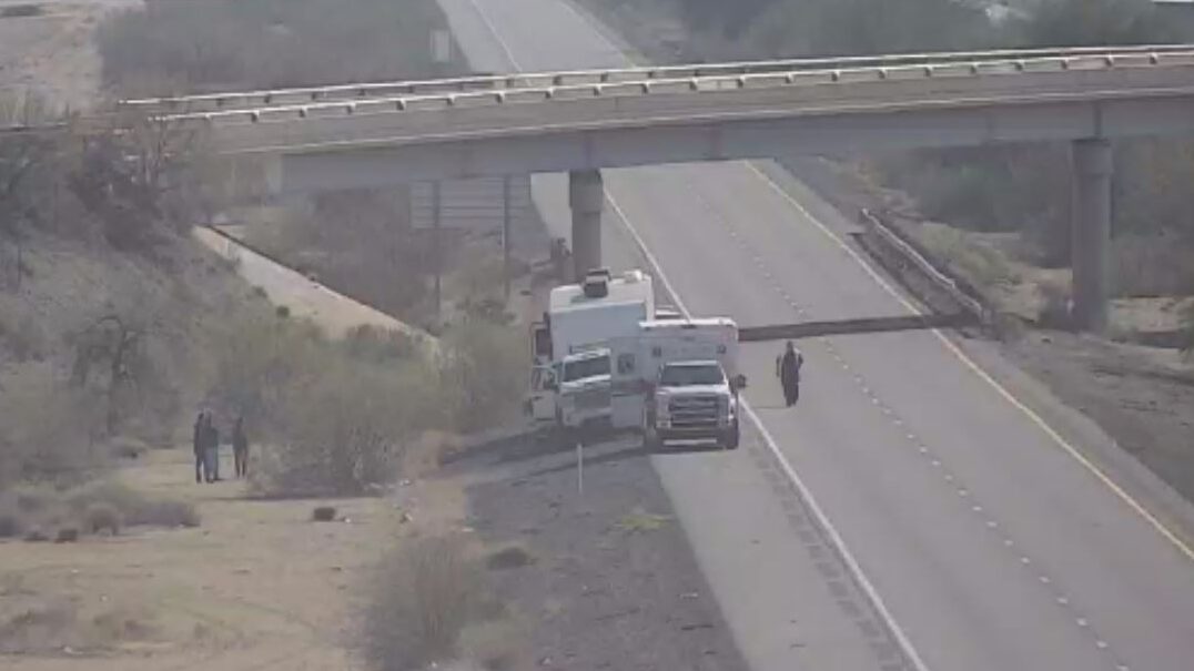 Westbound Interstate 10 reopens south of the Valley 