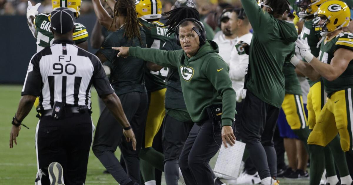  Packers’ Matt LaFleur ‘couldn’t be happier’ with defensive coordinator Joe Barry 