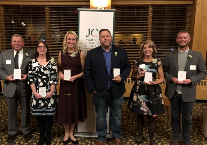  JCC Alumni Association Honors Nine Graduates 