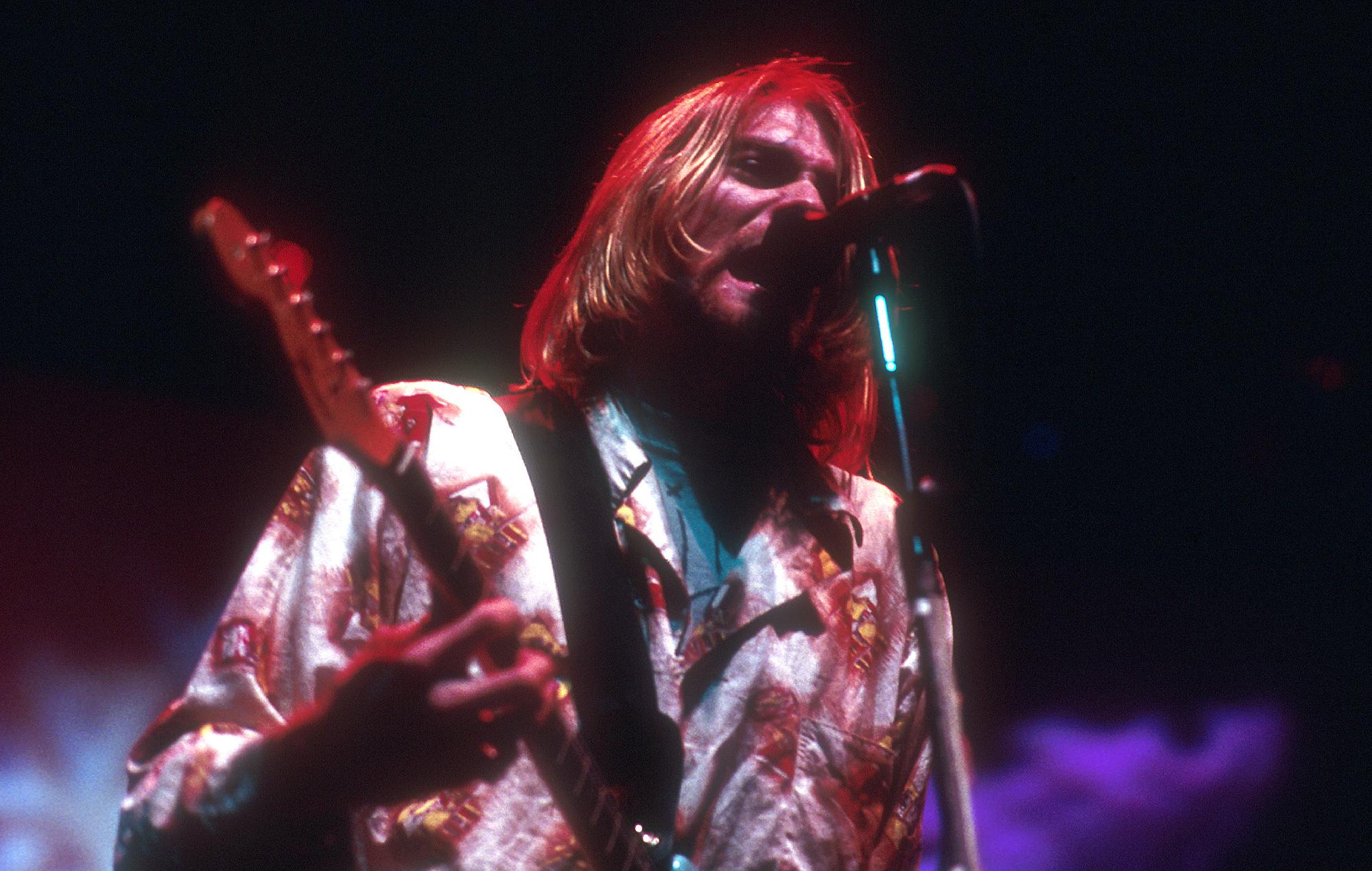  Kurt Cobain’s smashed guitar from first Nirvana tour sells for more than £400,000 