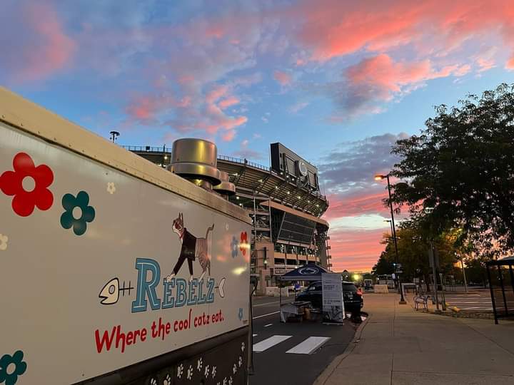  REBELZ Food Truck Brings Late-Night Eats And Hospitality To Happy Valley 