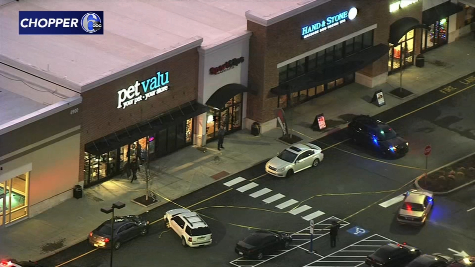  Man suffers graze wound after shooting at pet store in Brookhaven 
