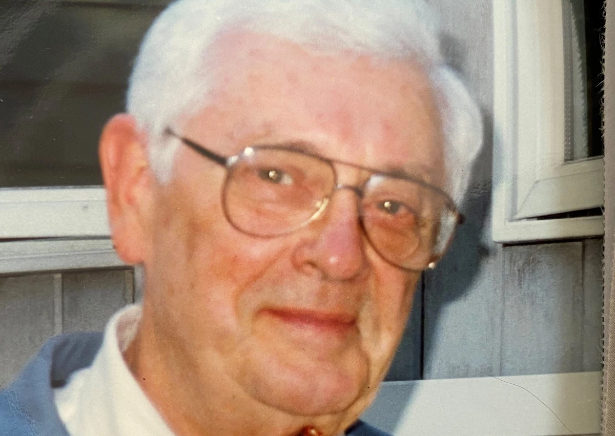  Obituary: Robert J. ‘Bob’ Cawley 