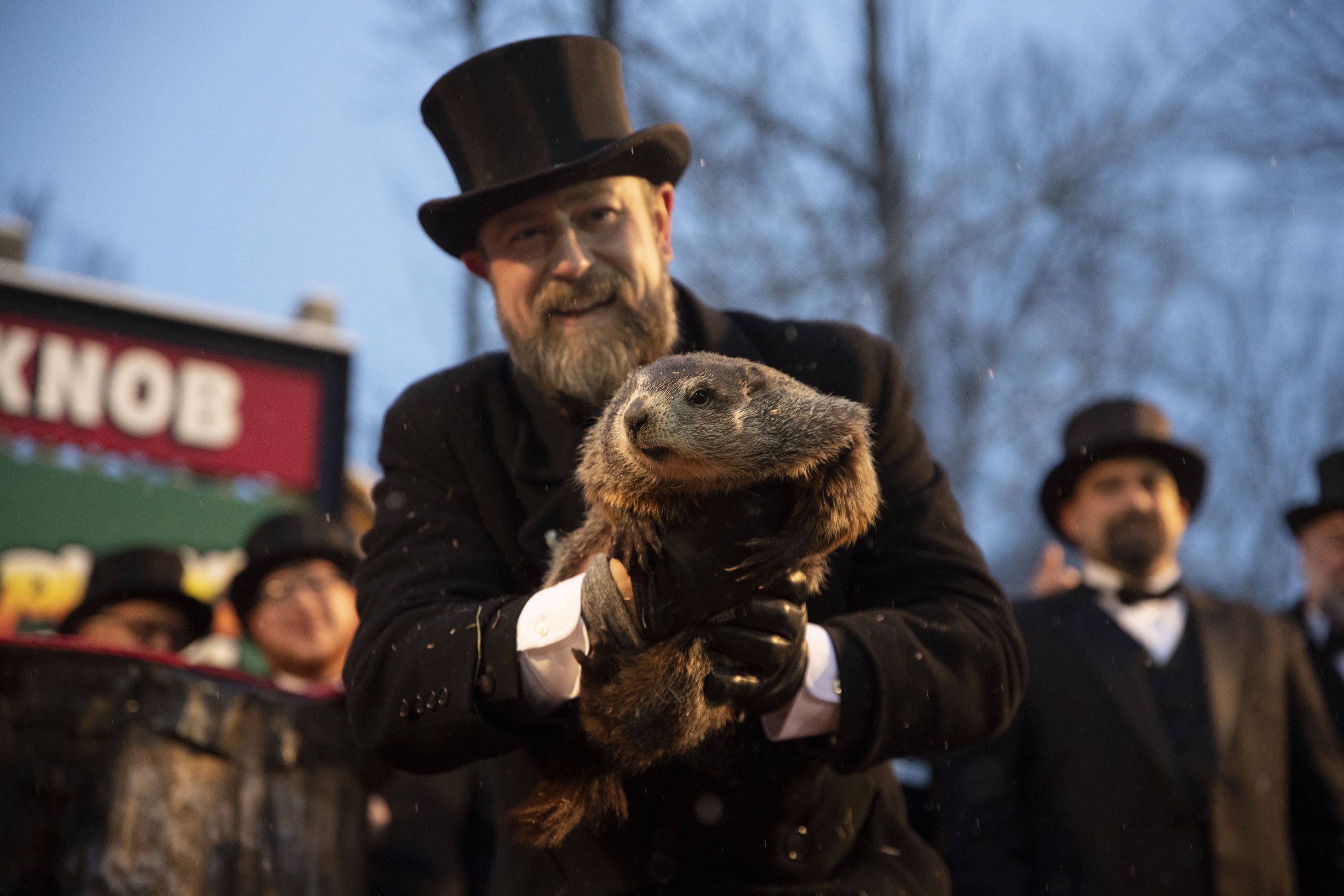  Pennsylvania groundhog declares early spring ‘a certainty’ 