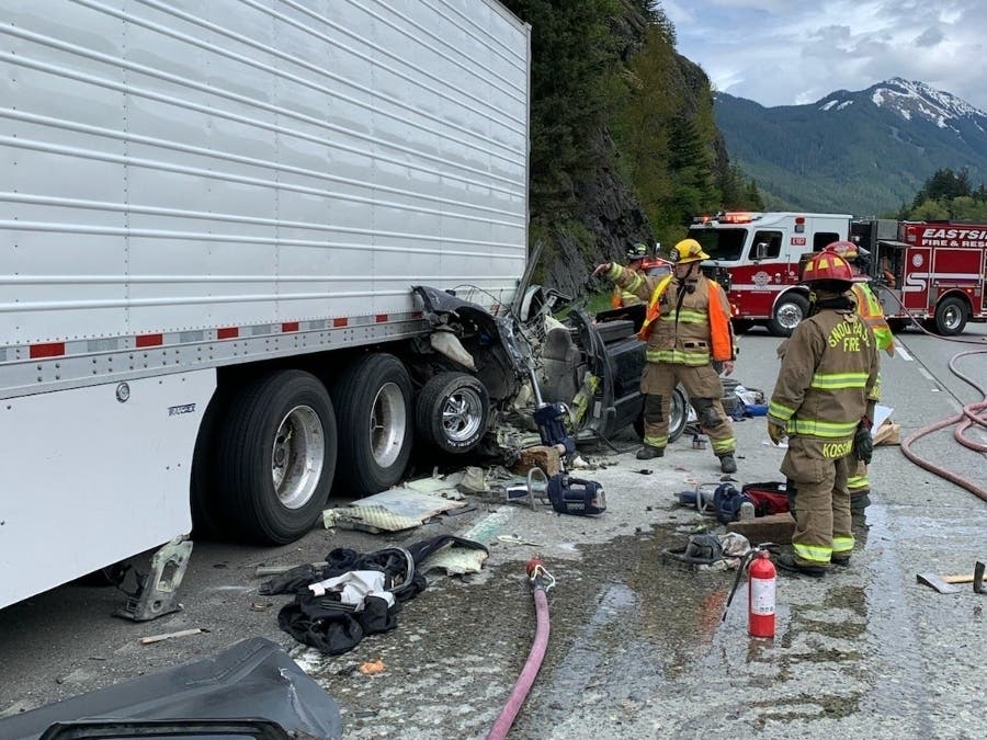  Westbound I-90 Reopens After Serious Crash Near North Bend 