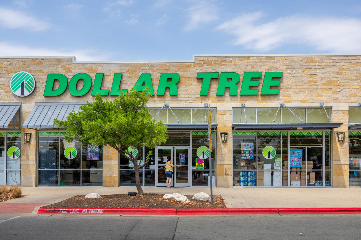  Dollar Tree is closing 600 Family Dollar stores. Here's where. 