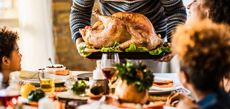  The Friday Checkout: How grocers are trying to make Thanksgiving affordable 