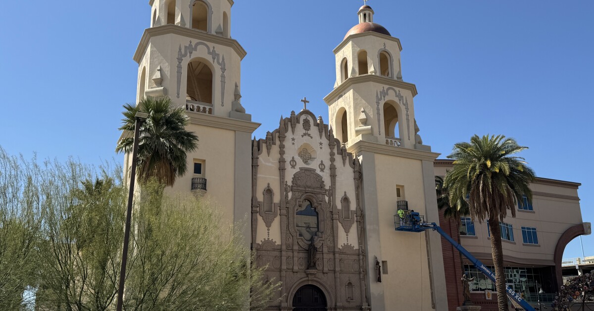  St. Augustine Cathedral: A true Gem in the Desert 