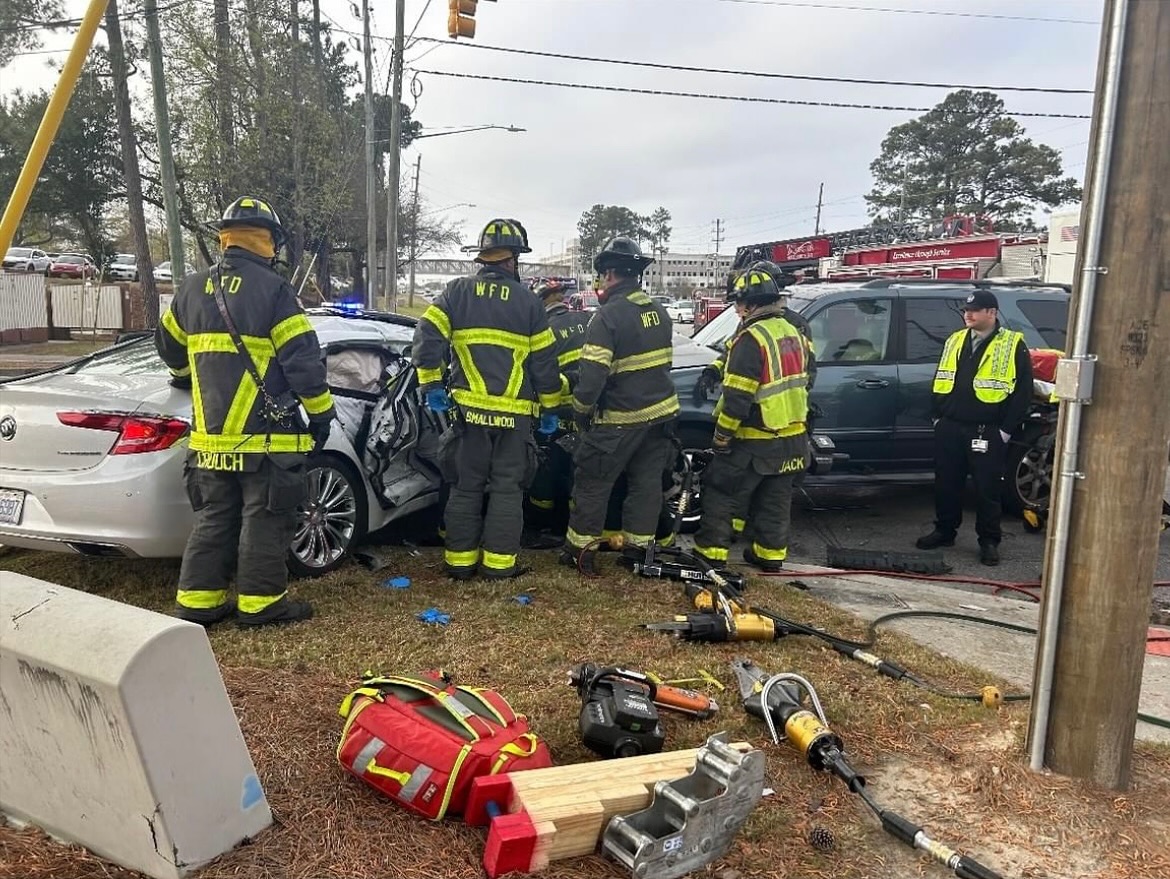  Crews respond to three separate rollover crashes across Wilmington Tuesday morning 