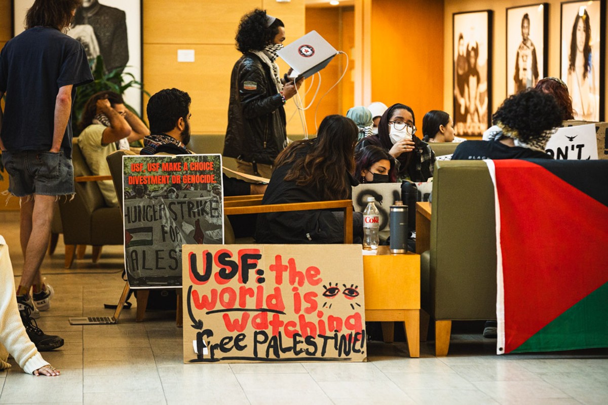  Photos: USF students demanding Israeli divestment continue Patel Center occupation 