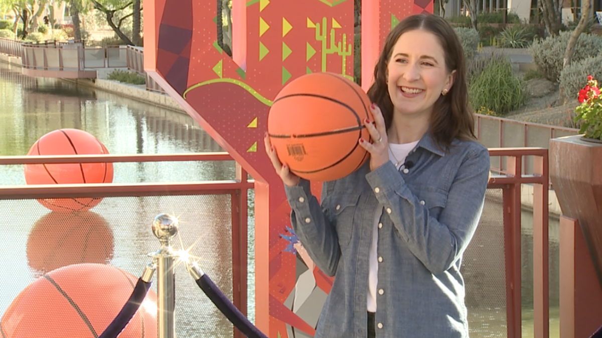  ‘Caitlin Clark has changed my life’: Scottsdale woman appears in commercial with basketball star 