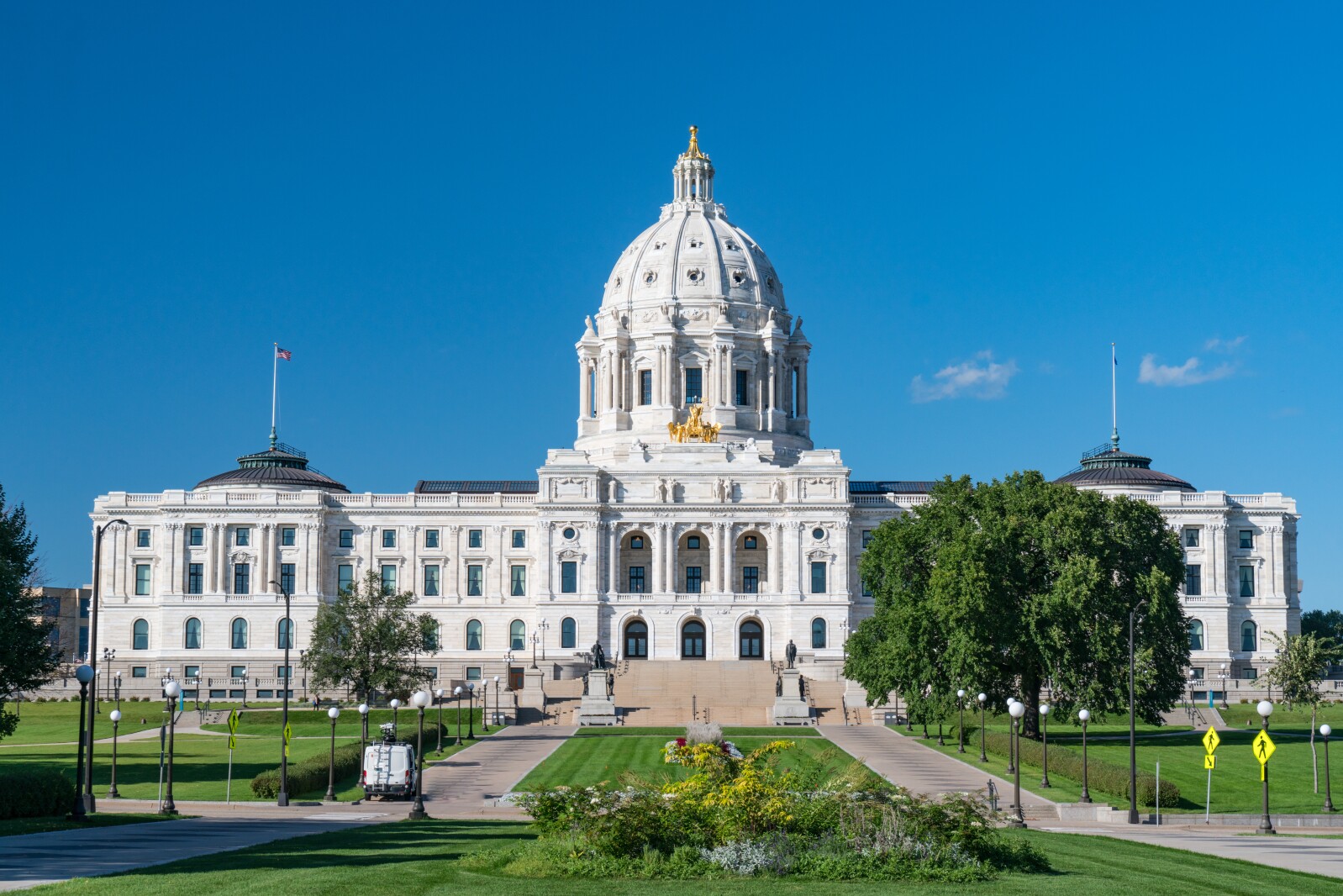  Lawmakers discuss bill to legalize online sports betting in Minnesota 