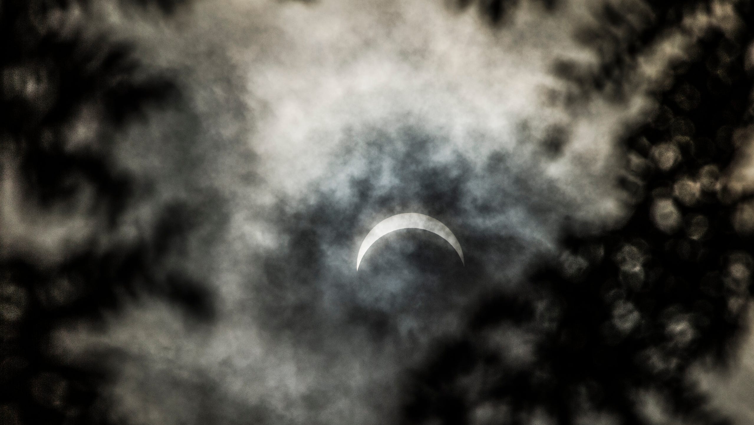  Uncertain weather for Monday's eclipse of the sun. Here's what we know 