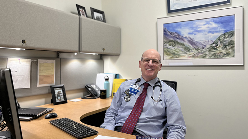  Ellis Relishes Role as Physician and Educator at Springfield Clinical Campus 