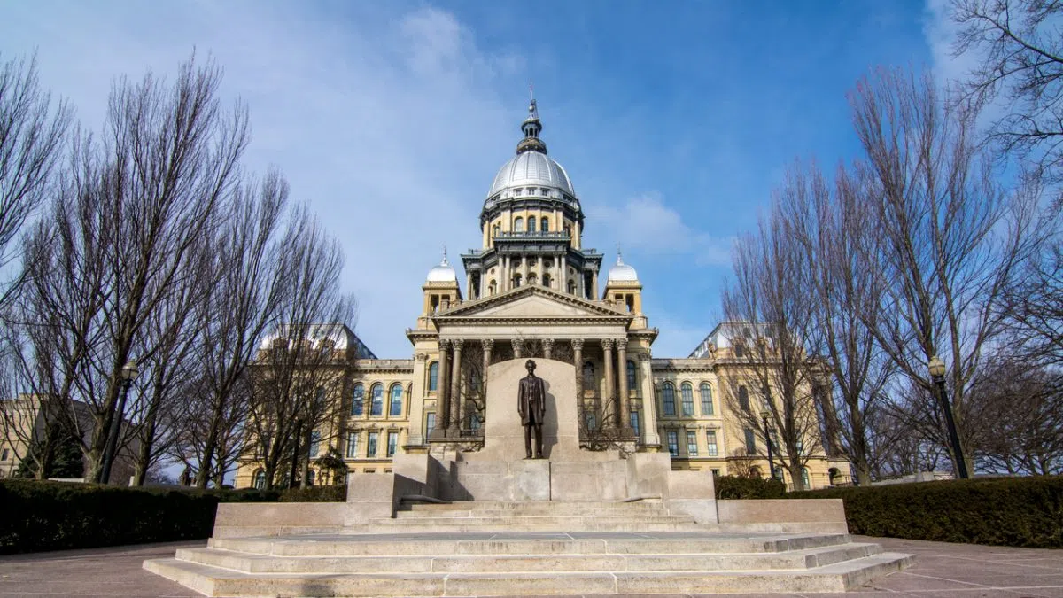  Illinois Senate Approves First Responder Mental Health Legislation 