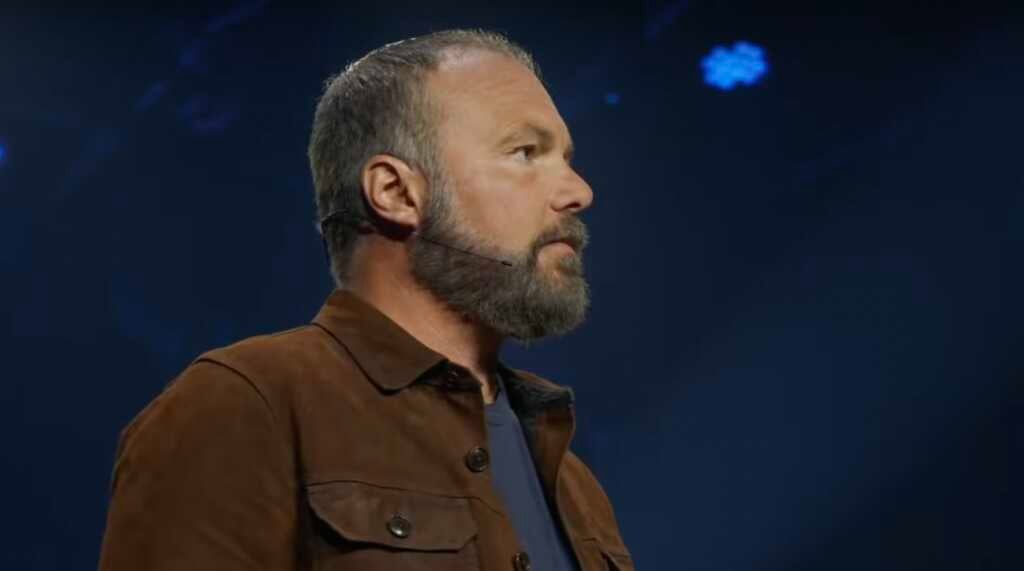  Mark Driscoll Kicked Out of Men’s Conference for Rebuking ‘Jezebel Spirit’ at Event 