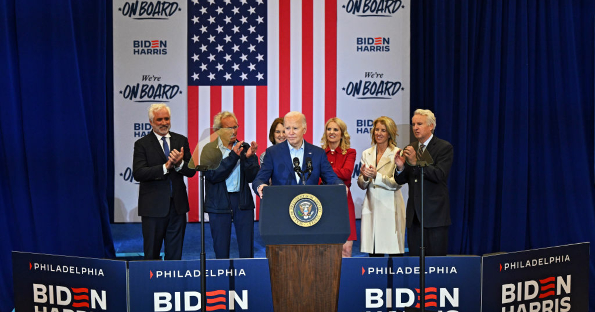  Biden receives Kennedy family endorsement in Philadelphia 
