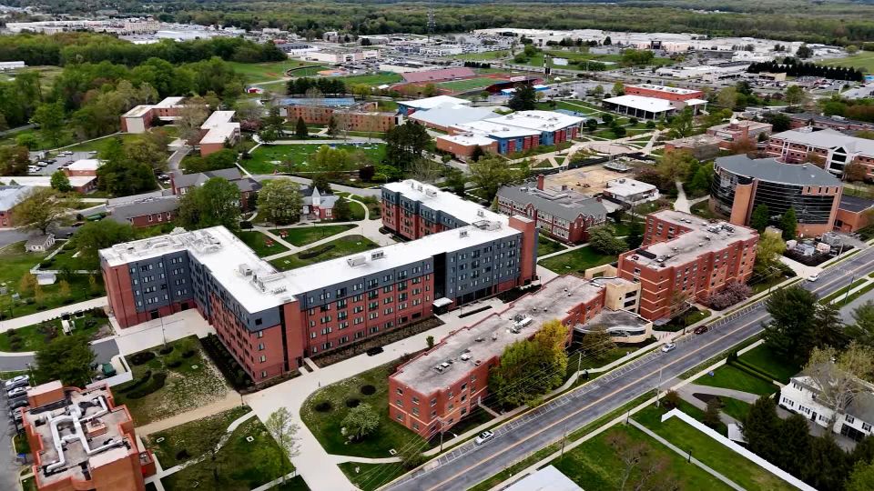  Delaware State University remains closed after 18-year-old fatally shot on campus, authorities say 