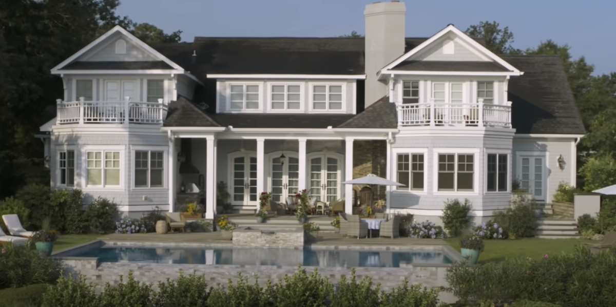  The Beach House in 'The Summer I Turned Pretty' Actually Exists in This North Carolina City 