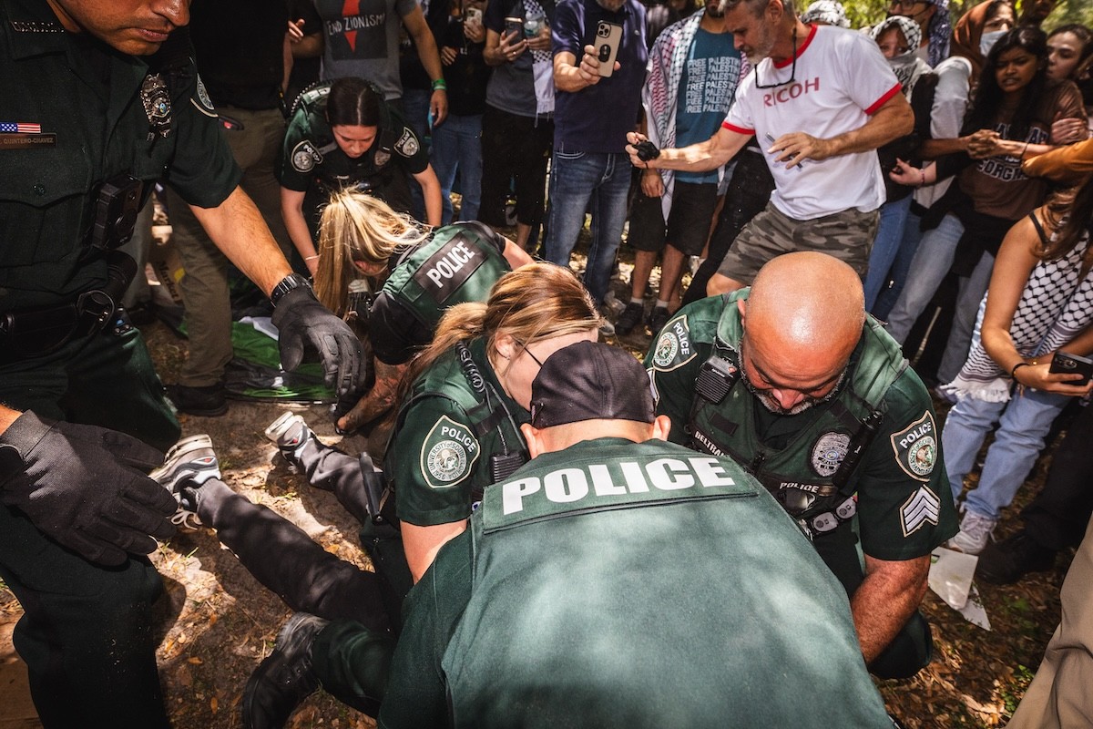  Photos: Tampa pro-Palestinian activists arrested at the University of South Florida 