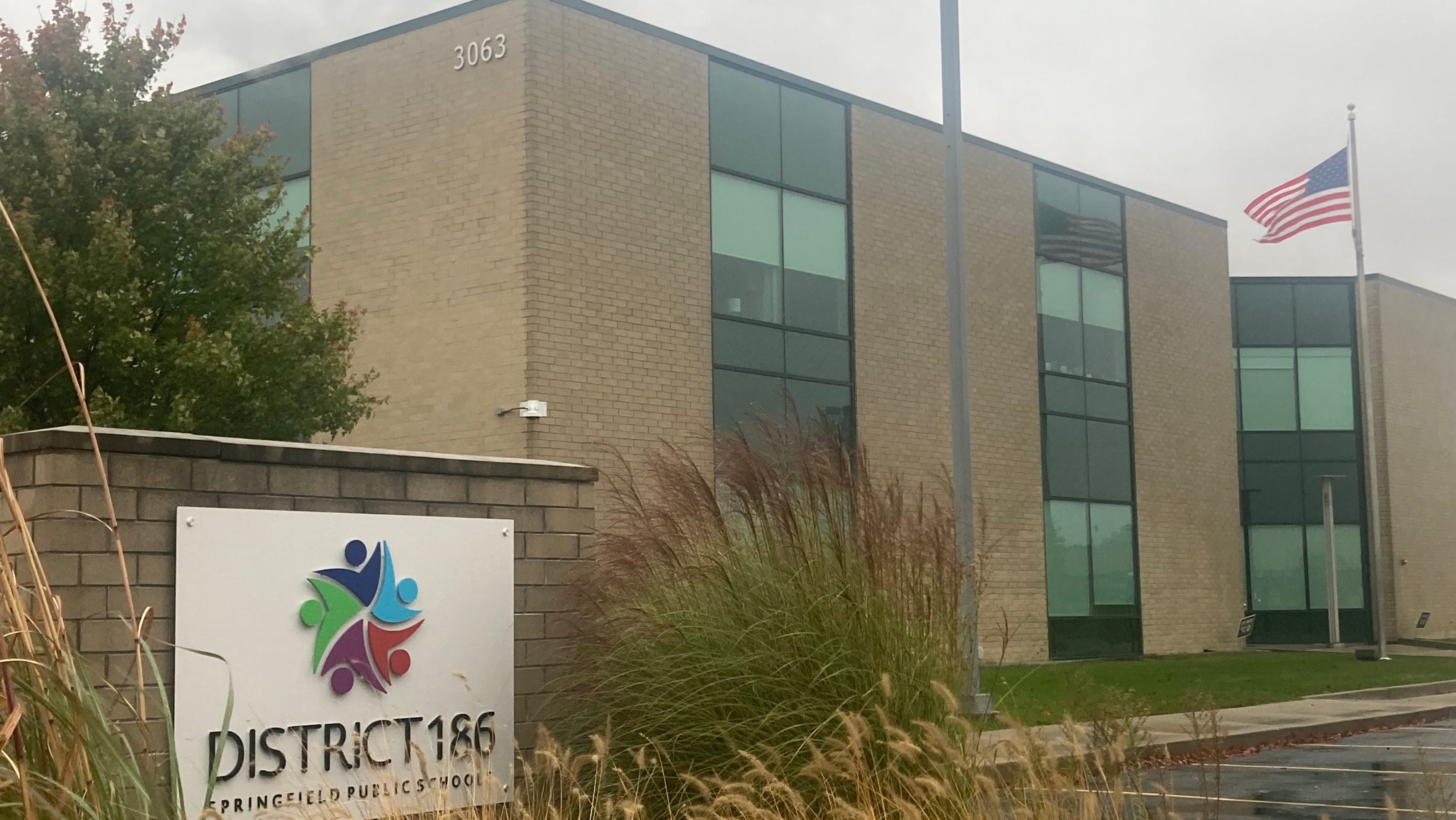   
																School district's Lawrence Education Center is closing; will collaborate with LLCC 
															 