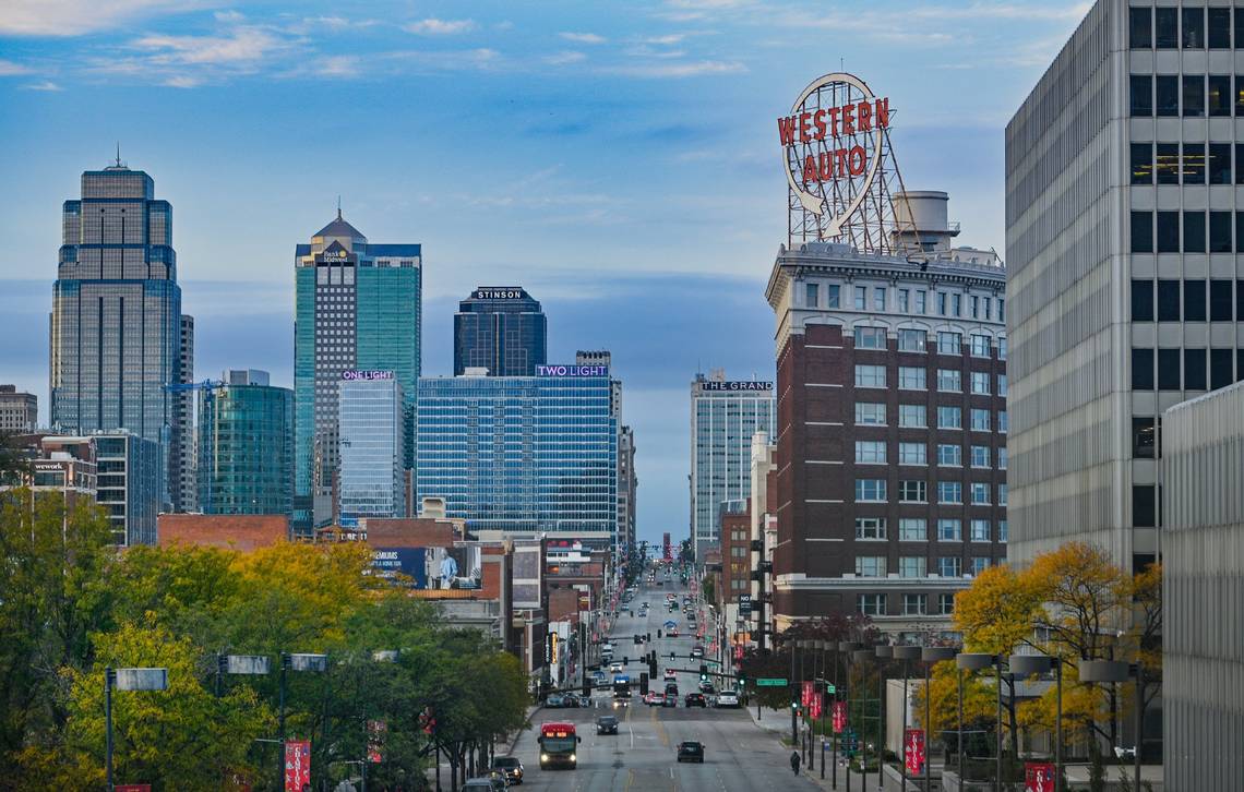   
																National list ranks Springfield as better place to live than Kansas City. Do you agree? 
															 