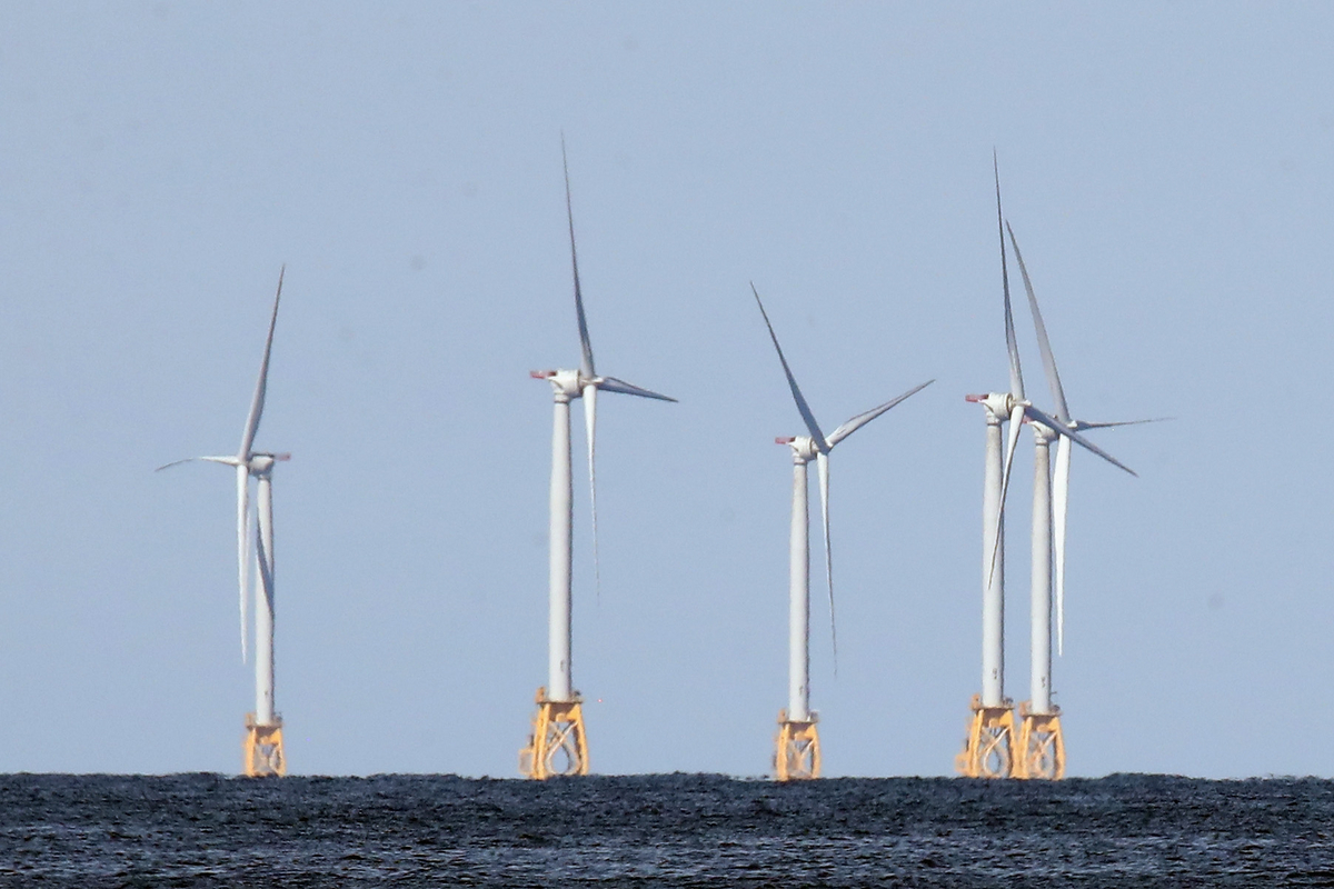  Interior defends Virginia offshore wind farm in court 