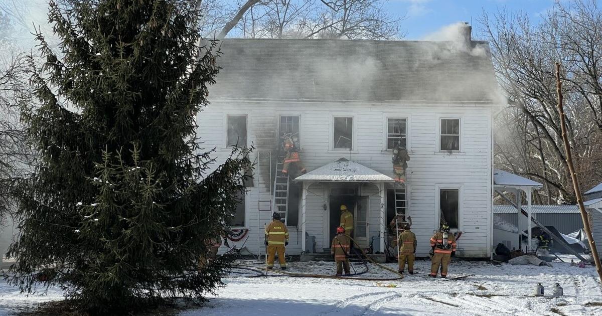  Fire tears through home in Robesonia 