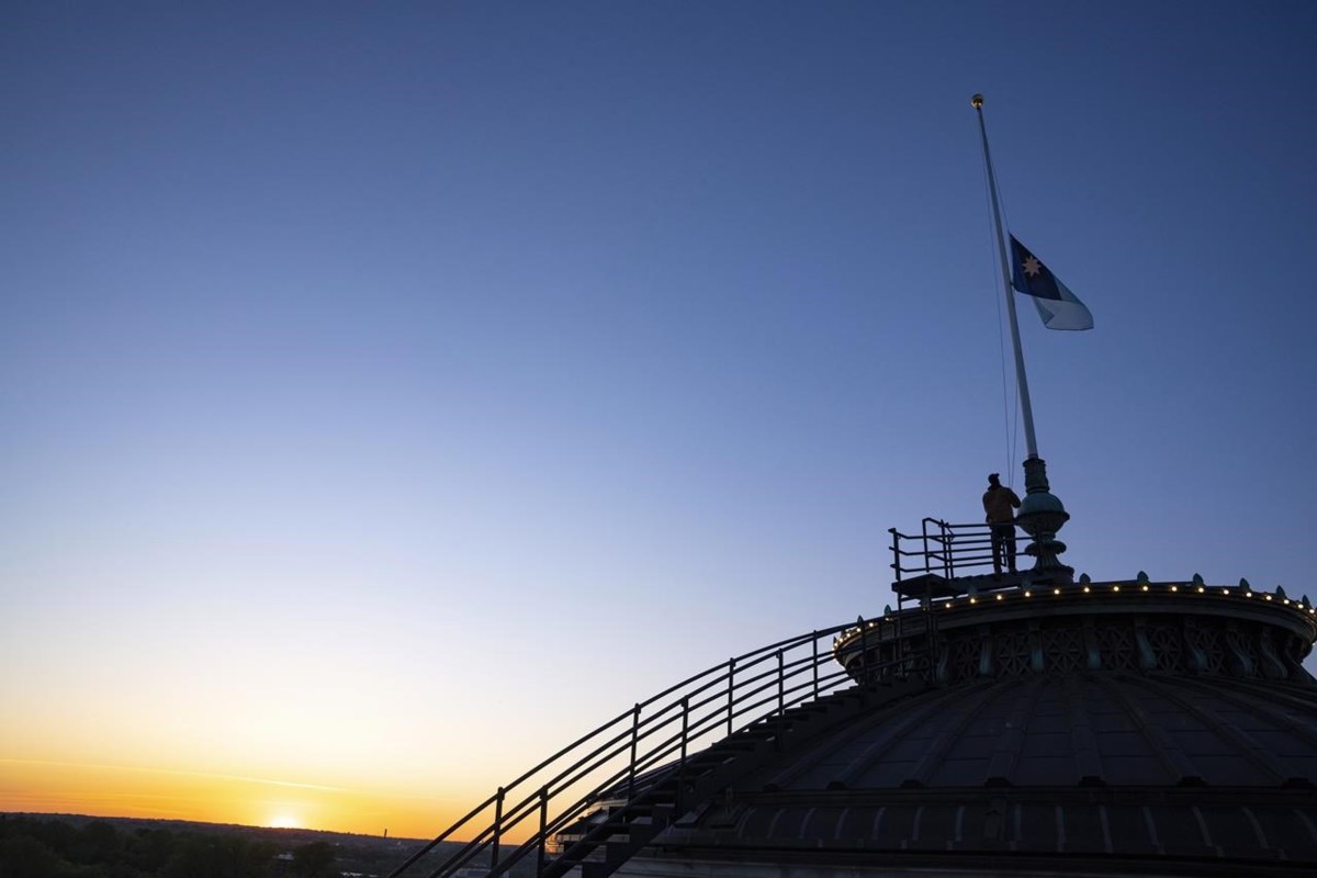 Minnesota unfurls new state flag atop the capitol for the first time Saturday 