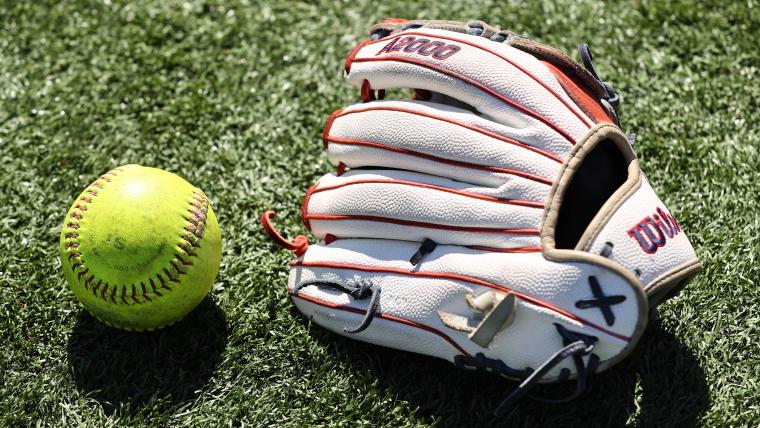  NCAA softball bracket 2024: Updated selections for regionals in Road to Women's College World Series 
