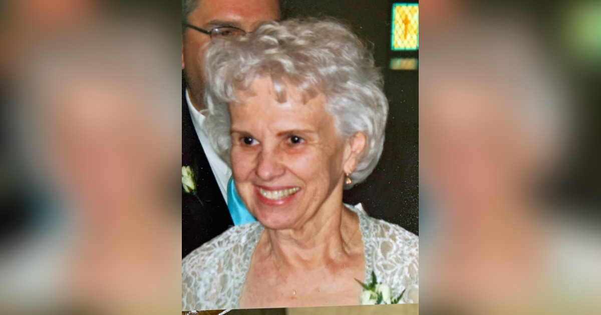  Obituary for Caroline (Trzaskowski) Moore 
