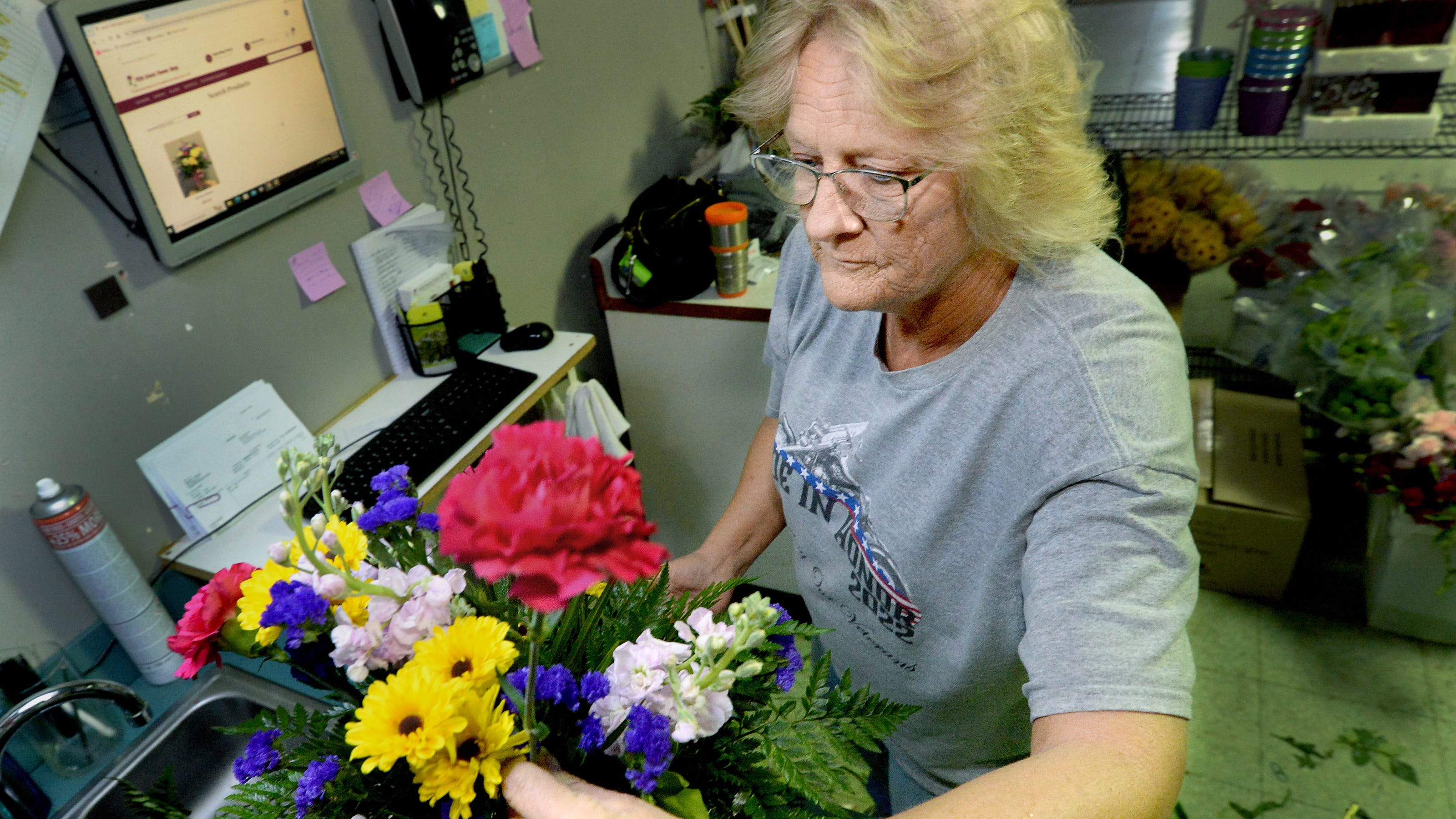  Springfield's oldest flower shop abruptly closes. Here's what we know 