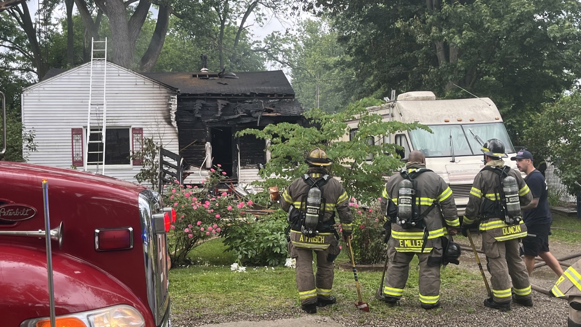  Fire causes heavy damage to west Toledo home 