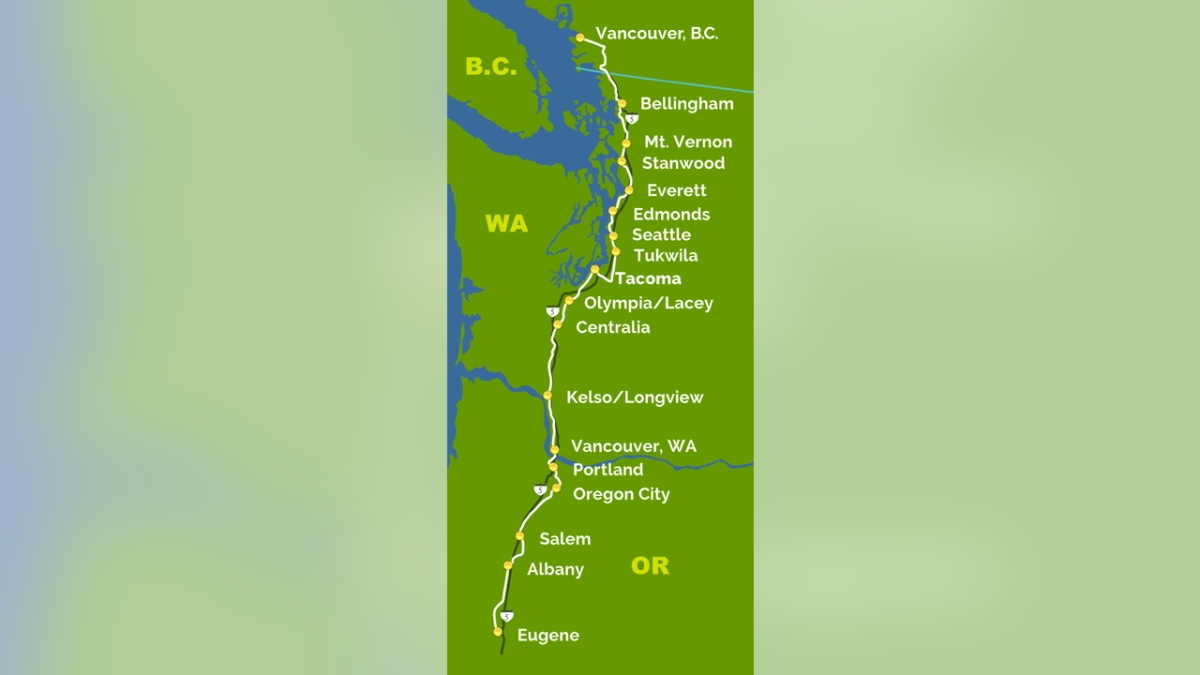  Kids 18 and under can ride for free on Amtrak Cascades in WA 