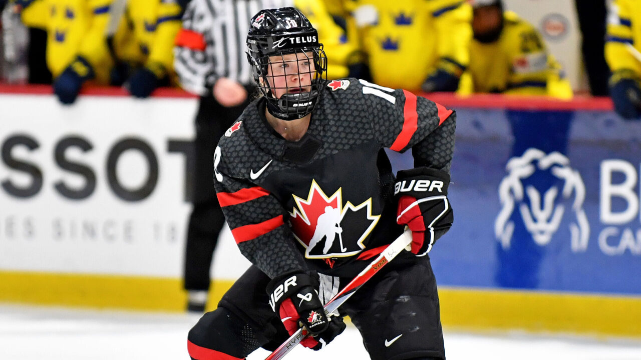  PWHL New York drafts Sarah Fillier with No. 1 pick 