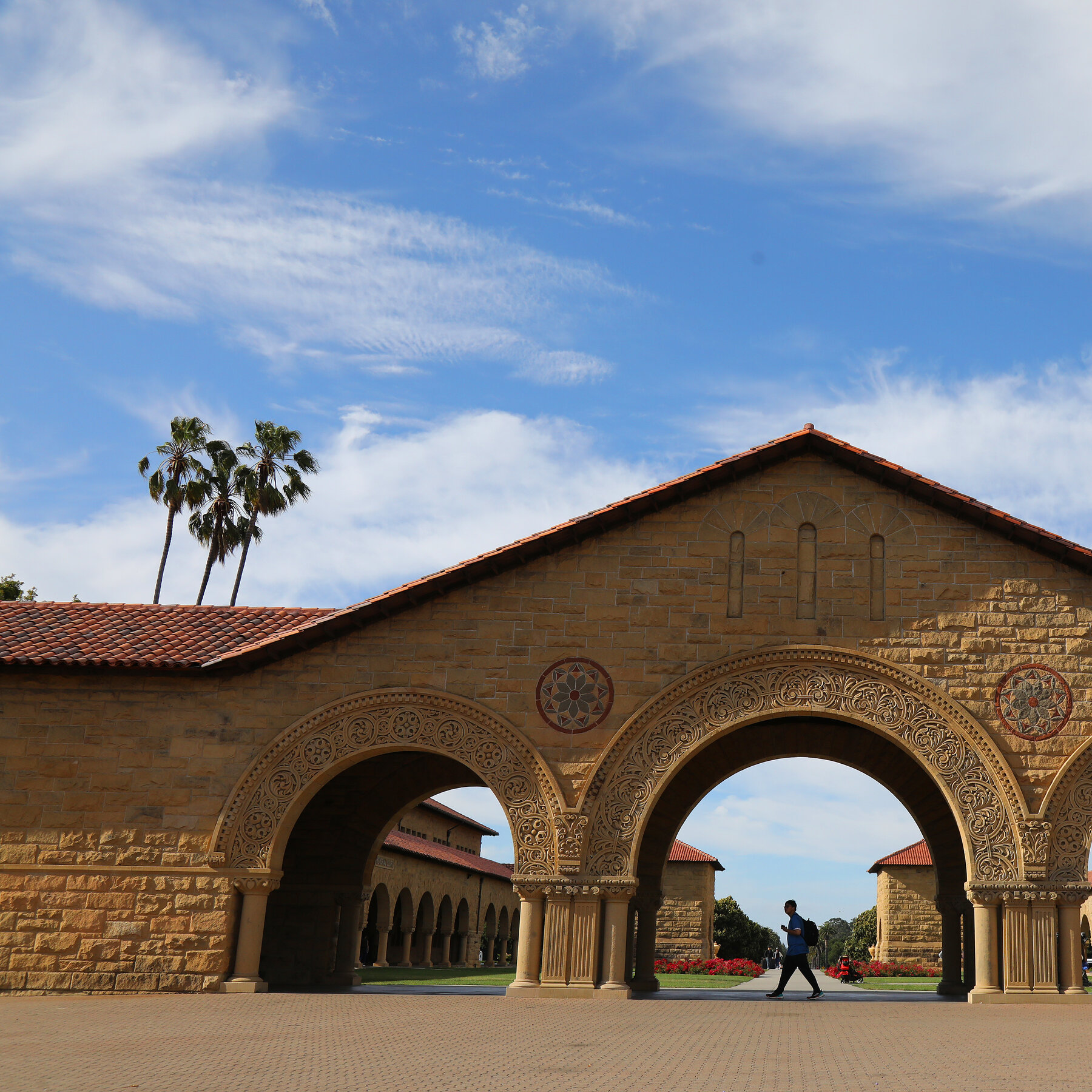  At Stanford, 2 Reports on Bias Show Extent of Divide Between Jews and Muslims 