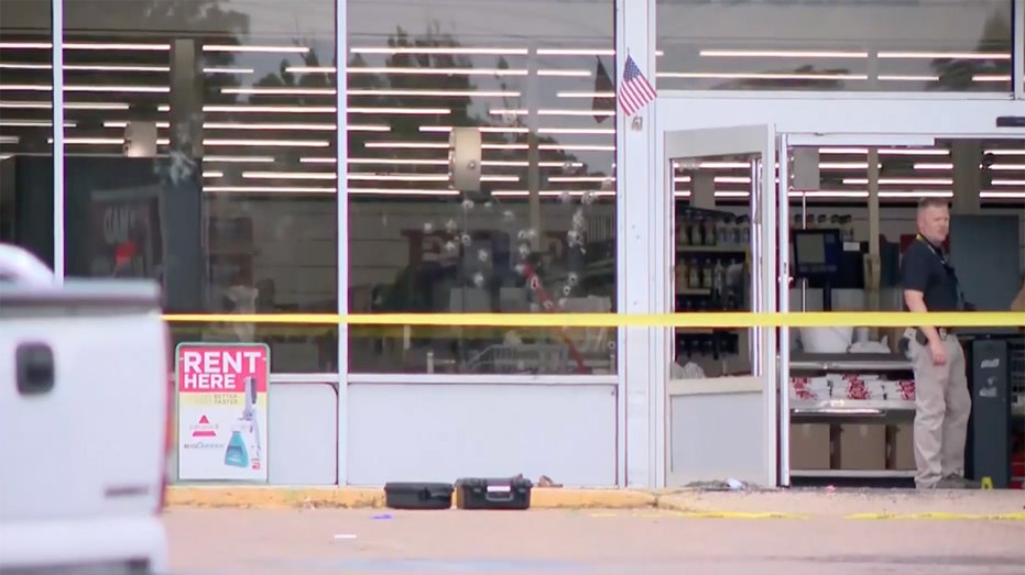  Arkansas police confirm 4th victim died in grocery store shooting 