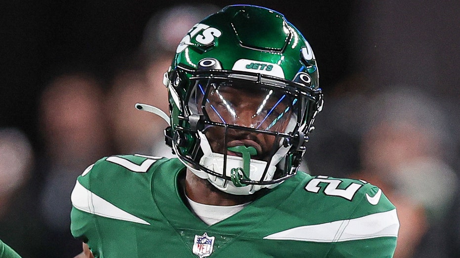  Jets' Tae Hayes arrested in Alabama on marijuana possession charge 