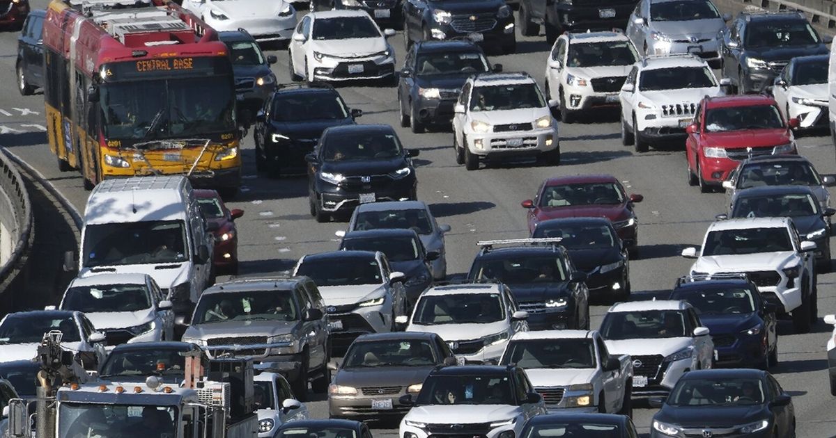  Seattle traffic slowed a whole lot in 2023 