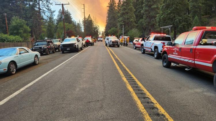  White Pass closed in both directions because of wildfire 