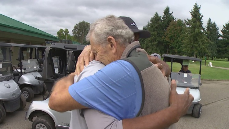  Man uses CPR to save golfer whose heart stopped at Kent course 