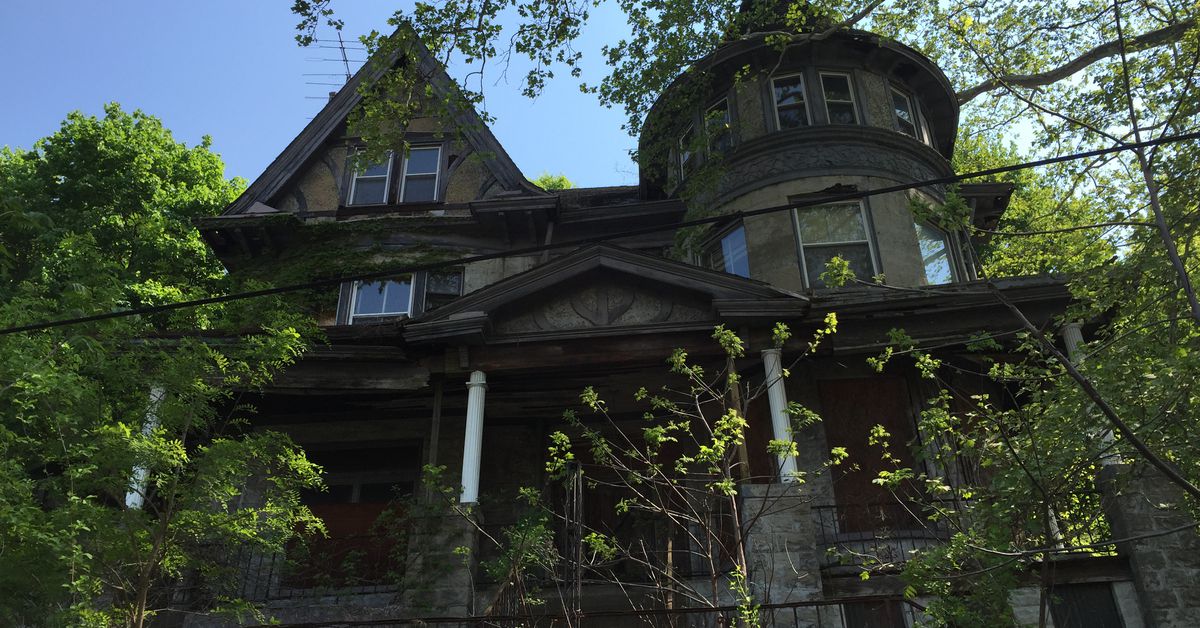  The Preservation Puzzle of Mystery Manor, an Oasis of Black Culture in Pittsburgh 