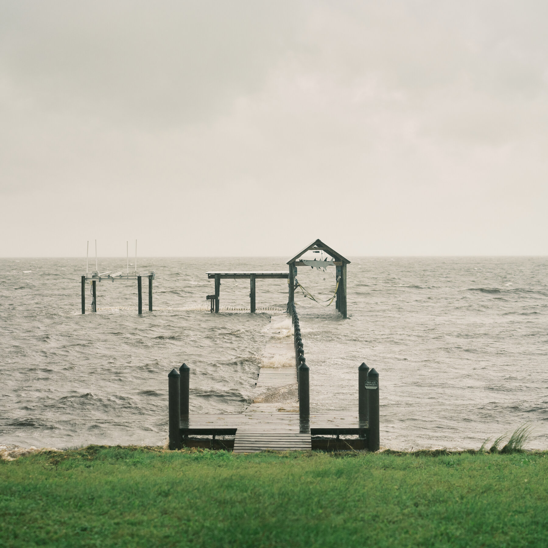  Residents Evacuate as Hurricane Helene Approaches Florida’s Big Bend 