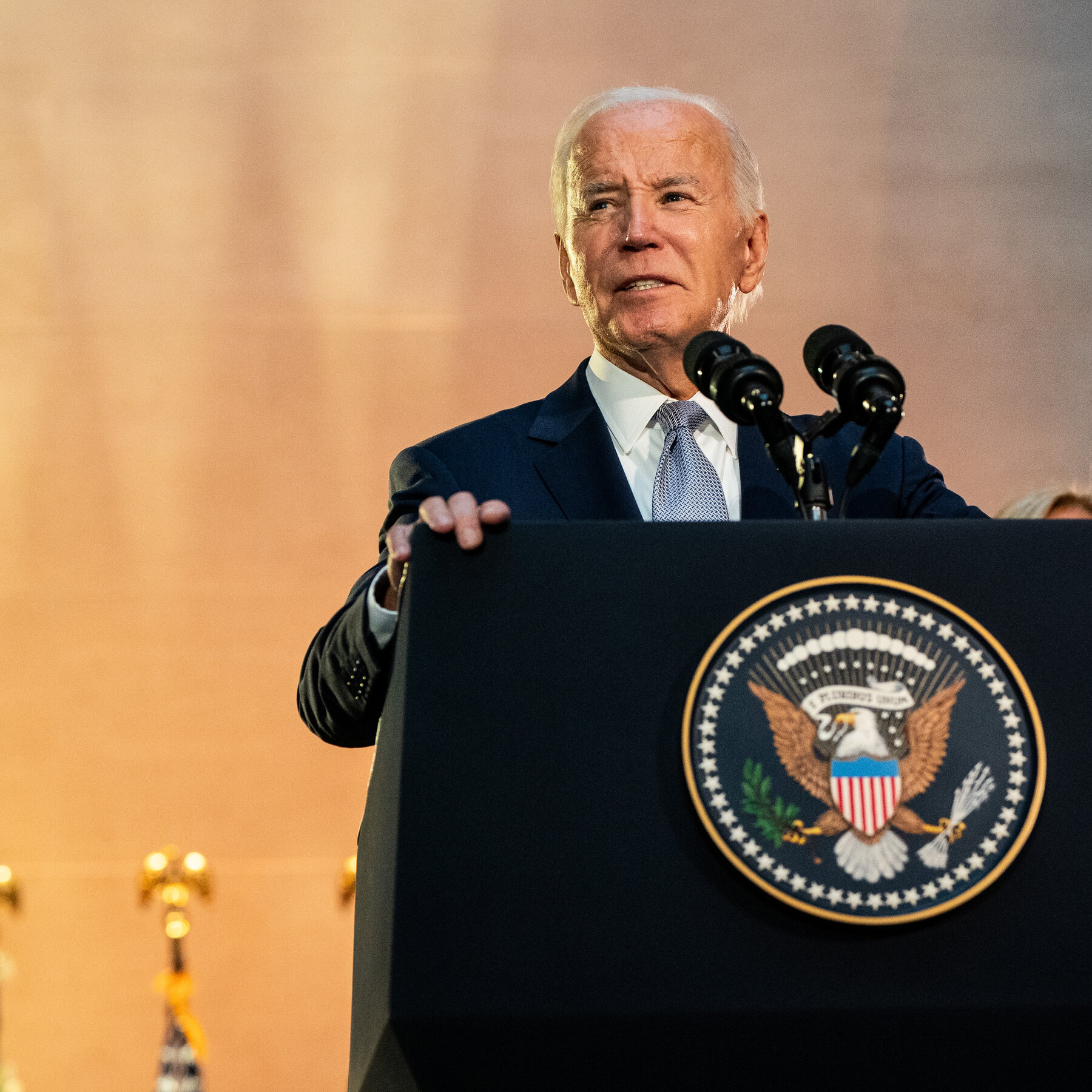  Biden Signs Stopgap Spending Measure to Keep Government Open 