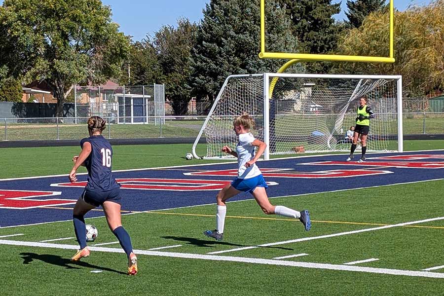  Poky gets brace from Lexi Wells, finishes regular season with one-sided win over Thunder Ridge 