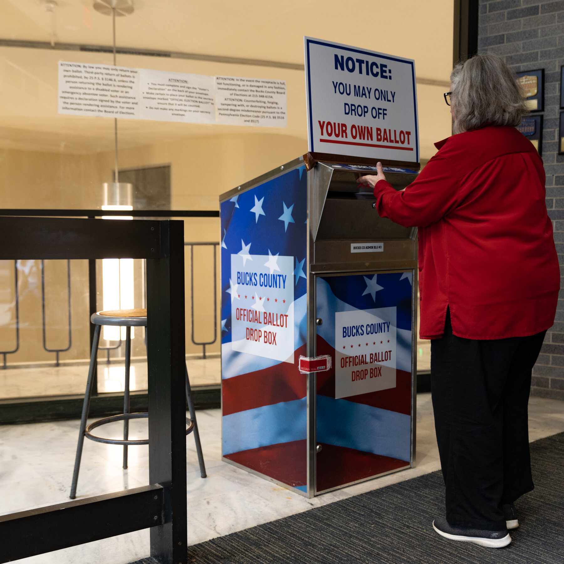  Voting Wars Open a New Front: Which Mail Ballots Should Count? 