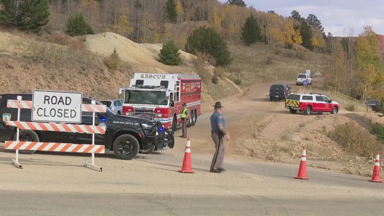  12 rescued from underground after elevator malfunction at Colorado gold mine attraction 